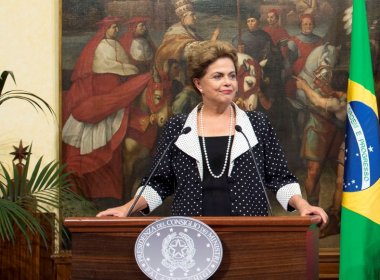 'Não vou pagar pela merda dos outros', teria dito Dilma em reunião