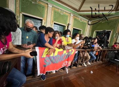 Sessão na Câmara registra bate-boca entre vereadores da base de Bruno Reis e professores 3 Sessão na Câmara registra bate-boca entre vereadores da base de Bruno Reis e professores