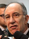 Rui Falc�o