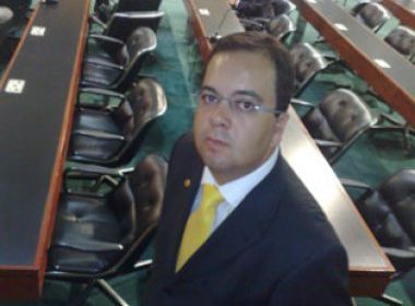 Elmar diz que l�der do governo troca alhos com bugalhos