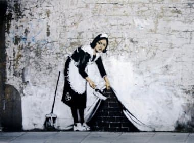 Artista de rua Banksy ganha prêmio de personalidade do ano na internet