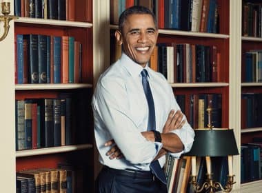 Barack Obama é o primeiro presidente dos Estados Unidos a posar para uma revista LGBT