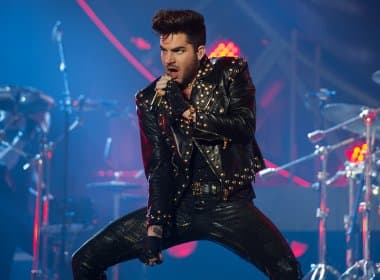 Petição contra show de Adam Lambert defende que cantor é &#039;sexy demais&#039; para Cingapura