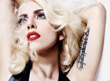 Lady Gaga diz que sentia culpada por estupro que sofreu por causa de suas roupas