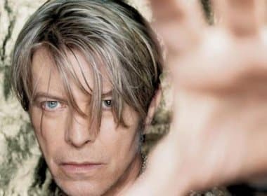 Mecha de cabelo de David Bowie vai a leilão e tem previsão de arremate de US$ 4 mil