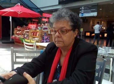 Cineasta Adélia Sampaio denuncia abuso e racismo ao ser barrada em aeroporto no RS