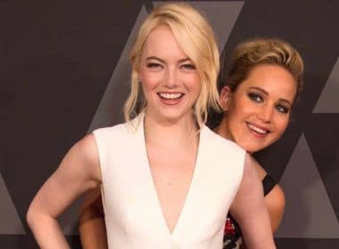 Jennifer Lawrence explica porque não foi para festa do Globo de Ouro e culpa Emma Stone