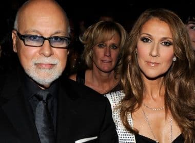 Céline Dion revela que 'aperta' réplica da mão do marido antes dos shows