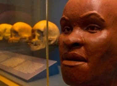 Crânio de Luzia é encontrado por pesquisadores em escombros do Museu Nacional