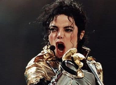 Após denúncias de assédio, estátua de Michael Jackson é retirada de Museu na Inglaterra