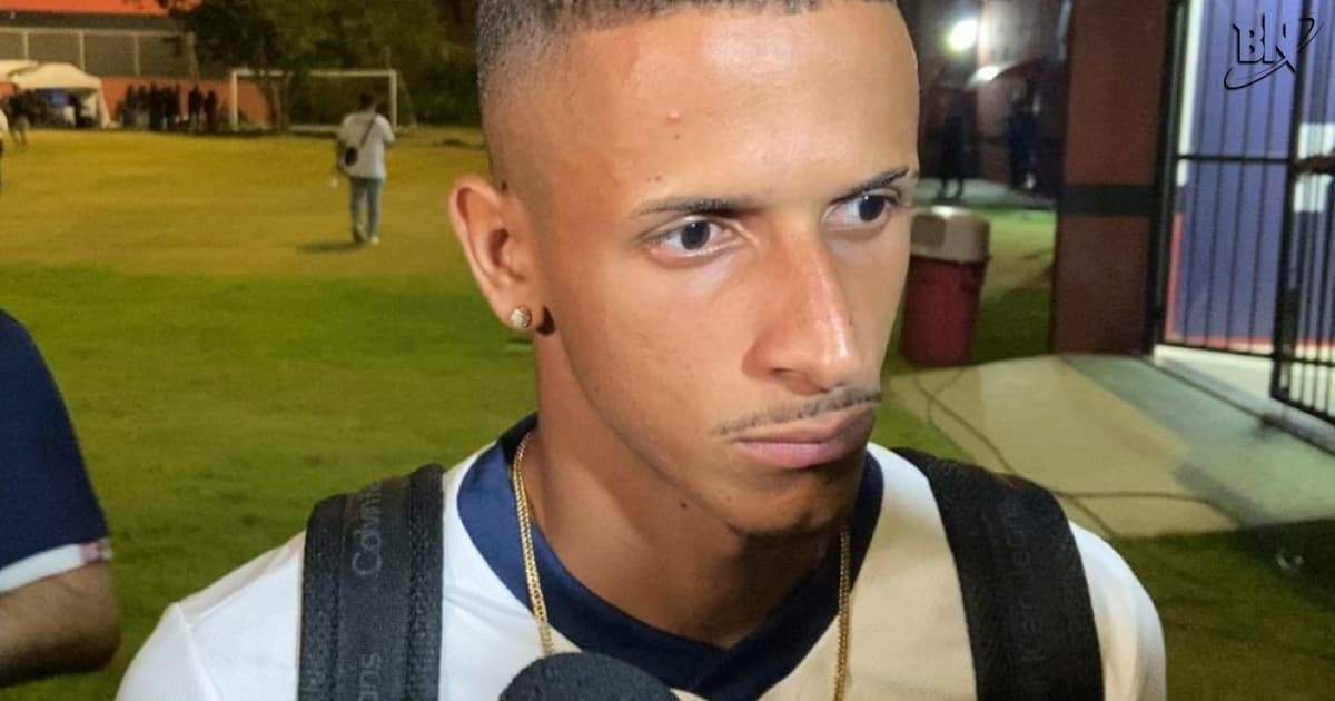 Luciano Juba lamenta derrota do Bahia no clássico: "A gente baixou o ritmo"
