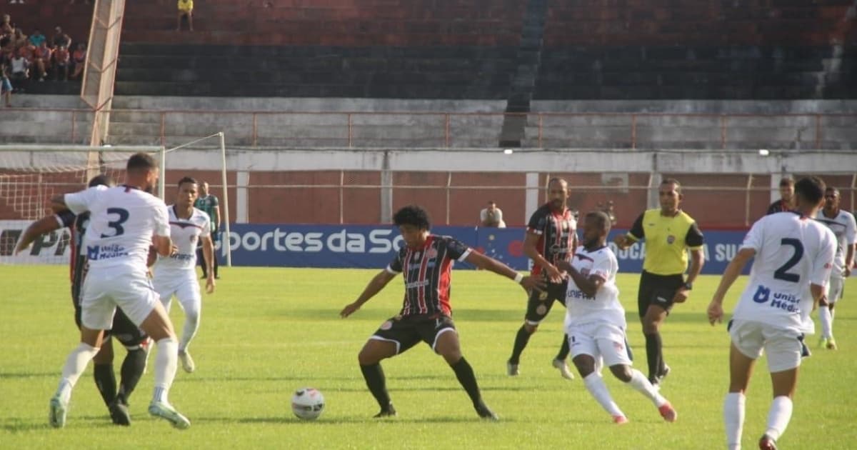 Jogando no Carneirão, Atlético de Alagoinhas aplica goleada no Bahia de Feira