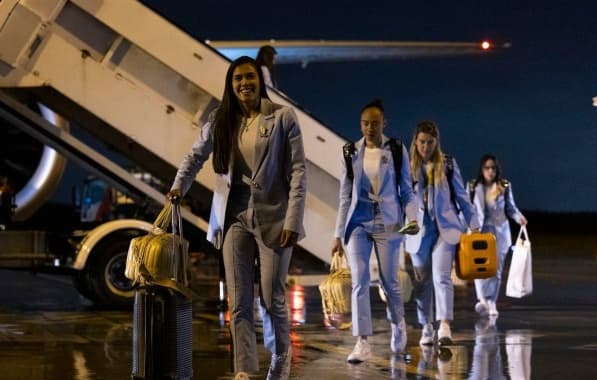 Seleção brasileira desembarca na Austrália para disputa da Copa do Mundo Feminina 