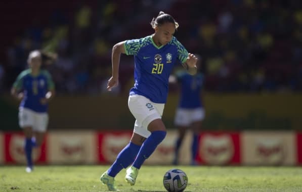 Atacante Nycole é cortada da seleção brasileira antes da Copa do Mundo Feminina; Angelina é convocada