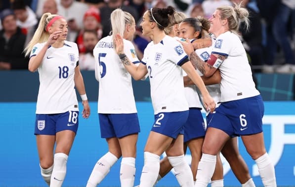 Inglaterra bate a Dinamarca e encaminha classificação nas oitavas de final da Copa Feminina