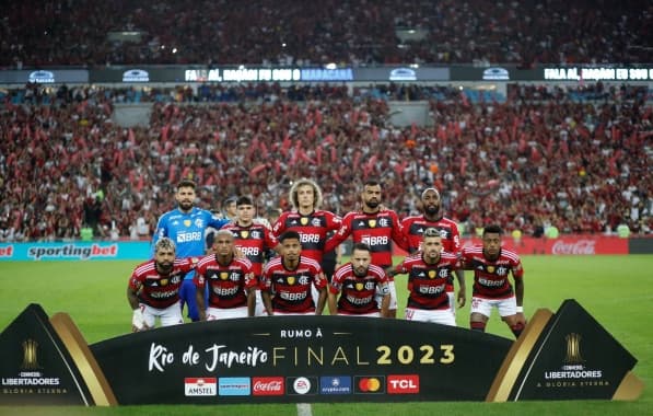 Conmebol abre processo disciplinar contra o Flamengo por gramado do Maracanã e uso de sinalizadores