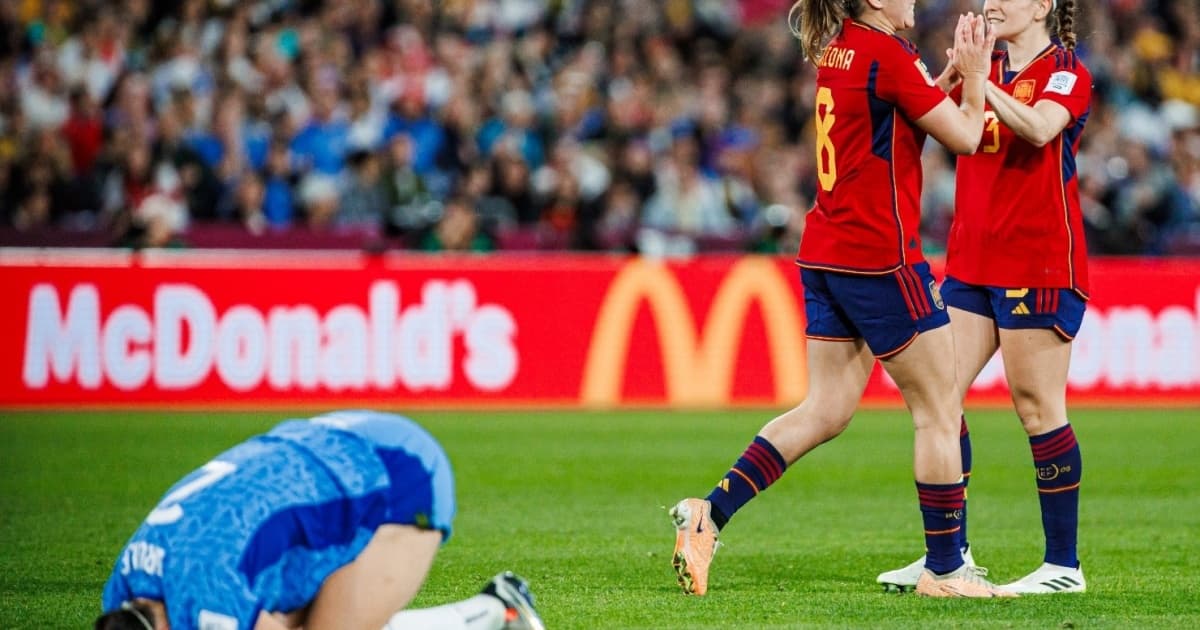 Espanha vence a Inglaterra e é campeã da Copa do Mundo Feminina pela primeira vez
