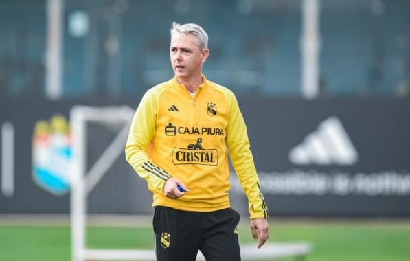 Botafogo acerta contratação do técnico Tiago Nunes