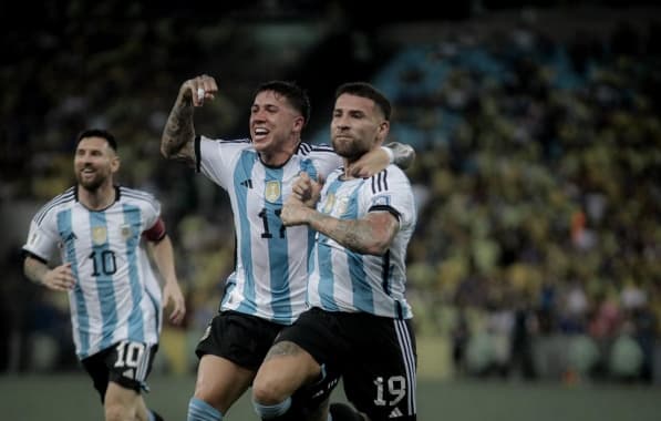 Brasil perde para Argentina e é derrotado em casa pela primeira vez na história das Eliminatórias 