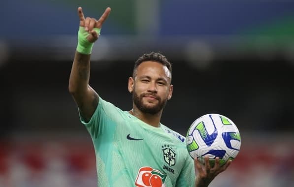 Nas redes sociais, Neymar lamenta rebaixamento do Santos: "Iremos voltar a sorrir"