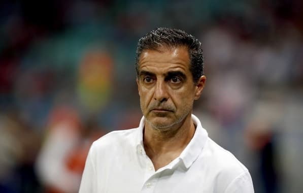Renato Paiva revela desagrado com falta de apoio da diretoria do Bahia: "Não defendiam o treinador”