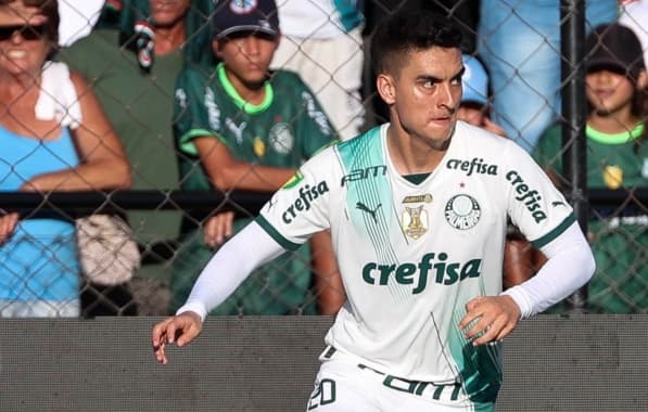 Palmeiras fecha acordo de empréstimo do meia Atuesta para clube da MLS