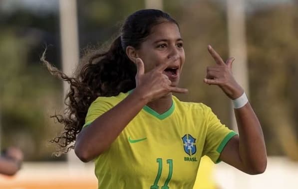 Giovanna Waksman, jóia brasileira, marca seus primeiros gols pela Seleção