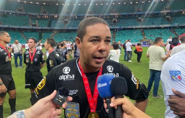 "Arbitragem da Bahia sai fortalecida", diz Emerson Ricardo após apitar o Ba-Vi da final do Baianão