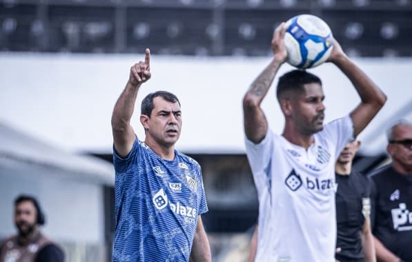 Carille aponta erros do Santos, mas celebra vitória na estreia da Série B: "Ganhamos para melhorar mais"