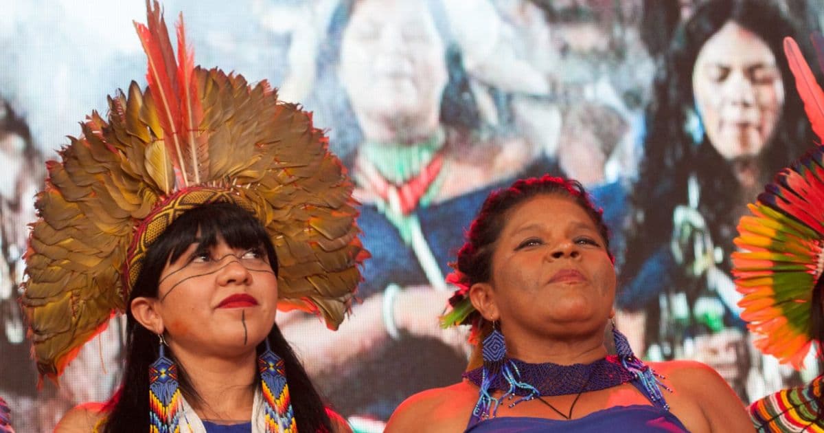 Indígenas querem 'bancada do cocar' no Congresso após retrocessos
