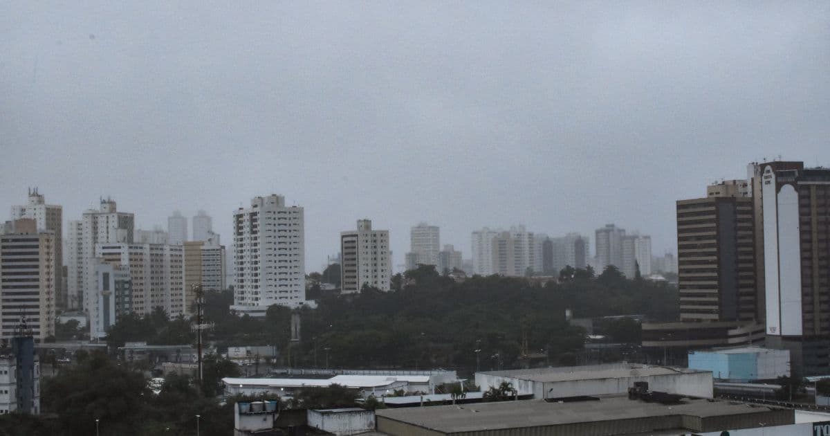 Natal deve ser chuvoso em todas as regiões do Brasil; sul da Bahia preocupa 