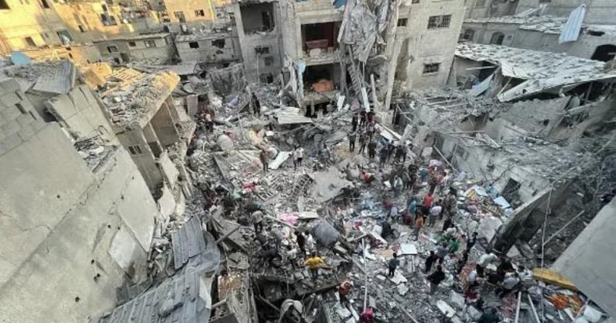Israel aumenta ataques em Gaza após trégua e volta a ordenar deslocamento de civis