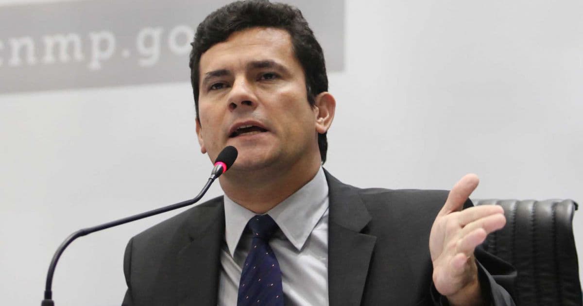 Em 1 ano, Moro se firma acima de Bolsonaro e como ministro mais popular, diz Datafolha