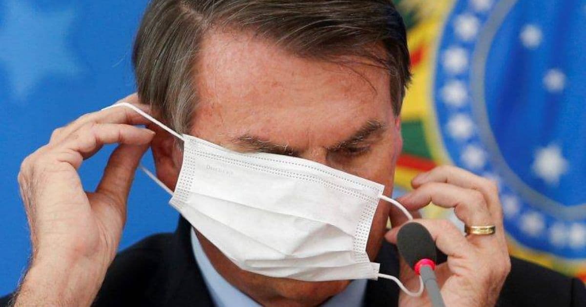 Com 113 mil mortes, Bolsonaro promove evento 'Brasil vencendo a Covid-19'