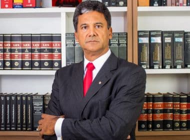 Advogado Vivaldo Amaral comemora aniversário nesta quarta (9)