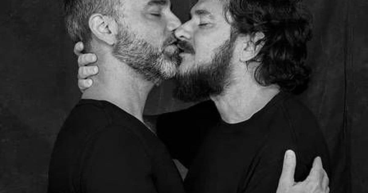 Artistas da Globo se beijam em campanha contra preconceito e censura; veja