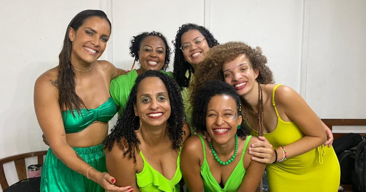 Ao lado de Sambaiana, Ju Moraes comemora recepção ao samba no Pelourinho