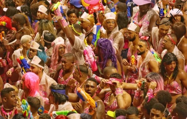 Bloco “As Muquiranas” anuncia tema do Carnaval 2024 e divide opiniões na web: “Gostam de causar confusão”