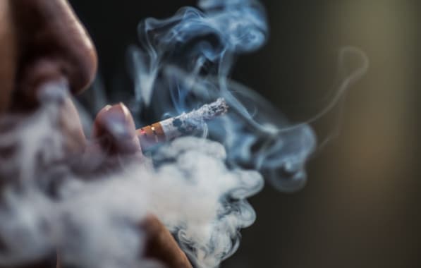 Tribunal mantém justa causa por incidente com cigarro em área proibida no ambiente de trabalho