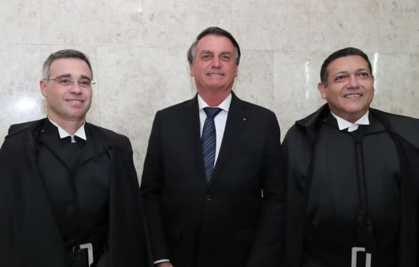 E-mails delatados por Mauro Cid mostram ‘agendas privadas’ de Bolsonaro com ministros do STF 