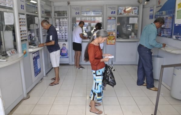 Lotérica na Bahia terá que pagar R$ 60 mil à família de criança que teve dedo esmagado no estabelecimento