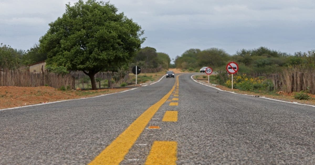 Casa Nova: Rui entrega pavimentação de estrada e colégio