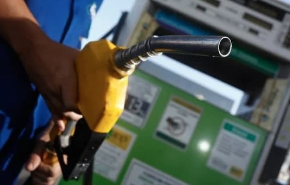 SAJ: Moradores relatam aumento de quase R$ 1 em litro da gasolina, valor acima do índice
