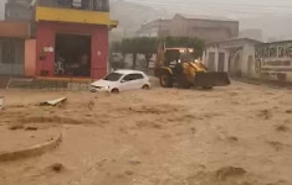 Cícero Dantas: Chuva provoca alagamentos e danifica estradas vicinais
