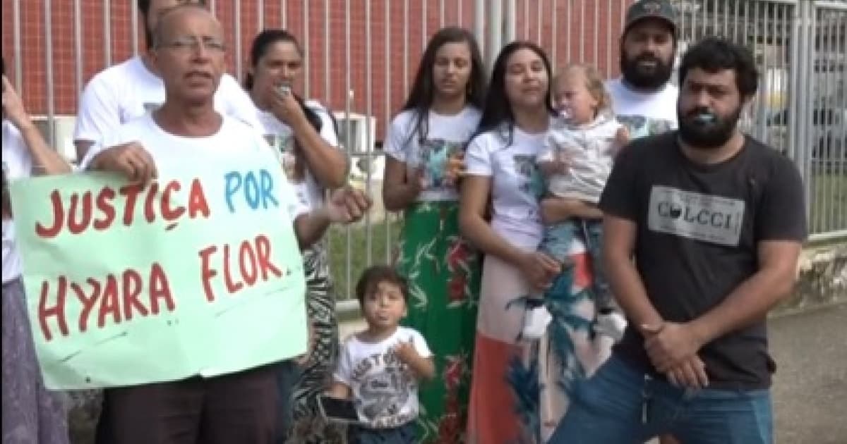 Família de cigana morta faz protesto e pede que adolescente seja transferido para a Bahia