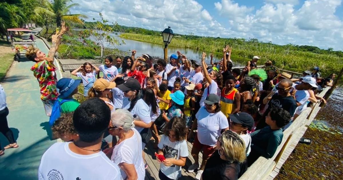 Moradores de Praia do Forte realizam manifestação na Vila neste domingo
