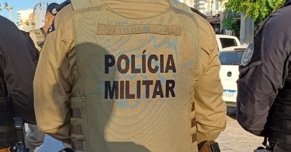 Em Campo Alegre de Lourdes, homem com mandado de prisão em aberto é detido pela PM