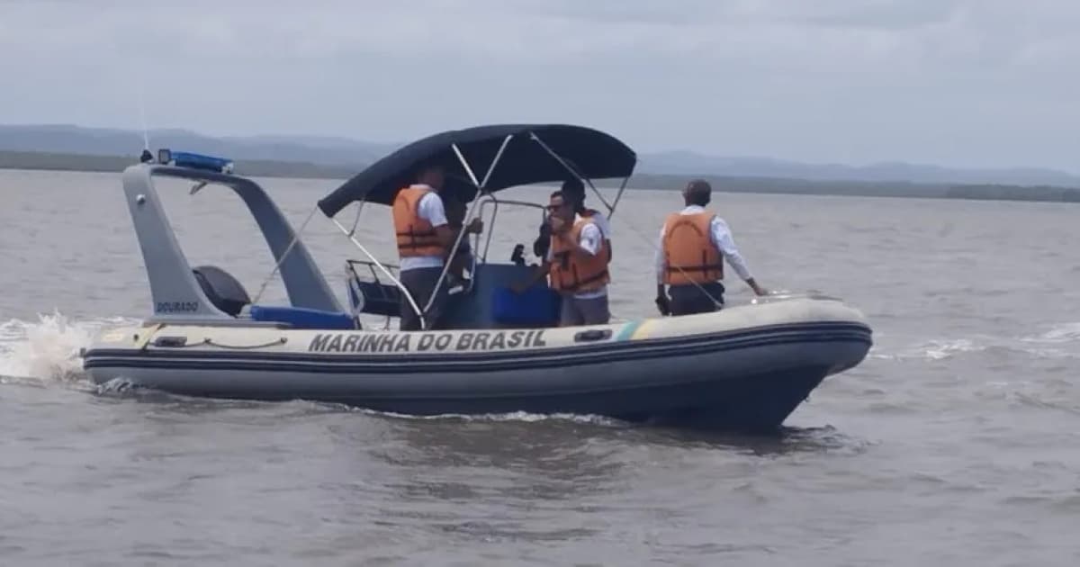 Embarcação afunda no sul da Bahia; tripulante está desaparecido