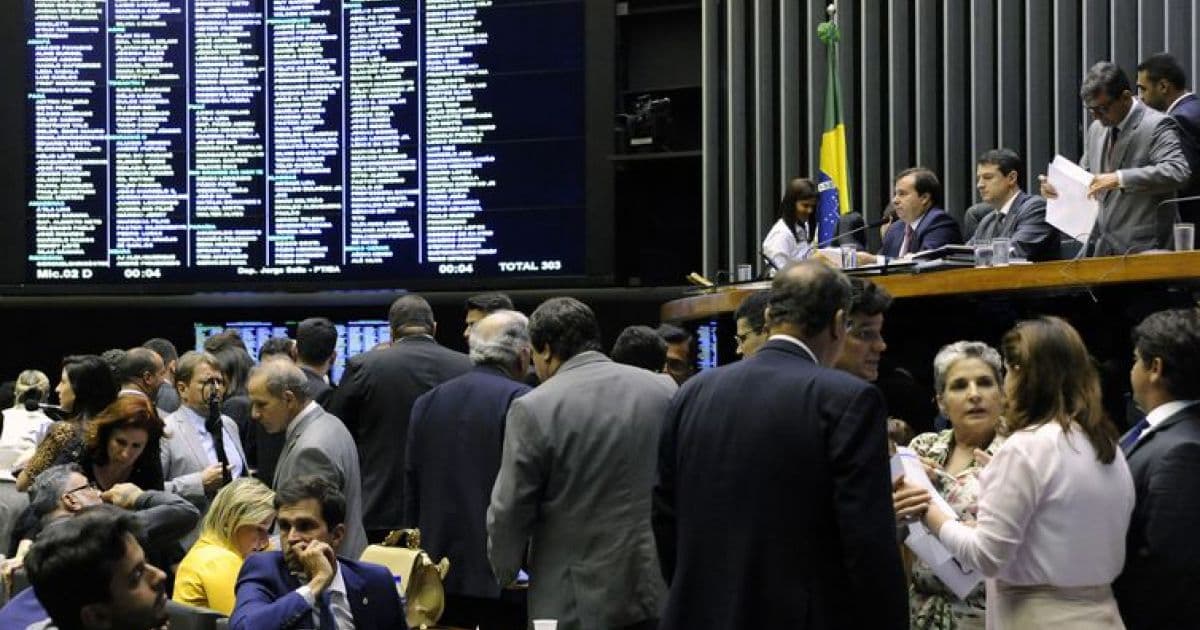 Câmara de Deputados aprova programa Médicos pelo Brasil