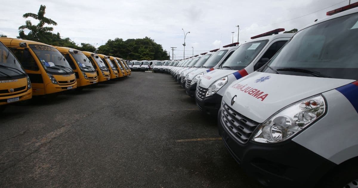 Rui entrega ônibus escolares, ambulâncias e viaturas; veículos custaram R$ 15,7 mi
